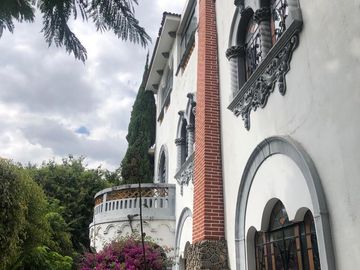 SE VENDE EXCELENTE CASA