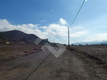 Parcela en venta en La Serena KM 15, luz, agua potabilizada.