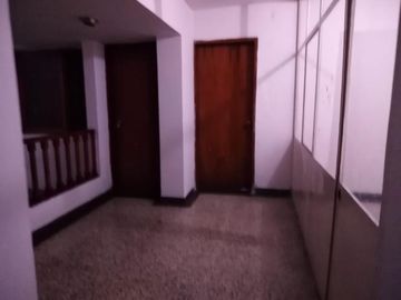 casa en venta en barrio lleras. Cod V1825