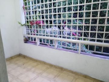 casa en venta en barrio lleras. Cod V1825