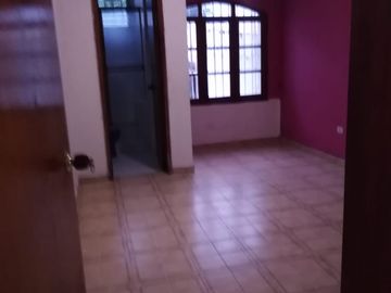 casa en venta en barrio lleras. Cod V1825