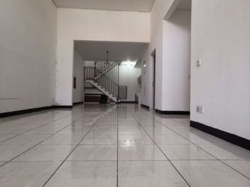 Rumah kecil mayang sunda kota baru parahyangan padalarang bandung barat