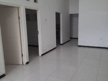 Rumah TINGGAL SIAP HUNI BALAS KLUMPRIK, WIYUNG