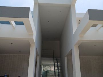 Venta de casa en La Quebrada Cieneguilla
