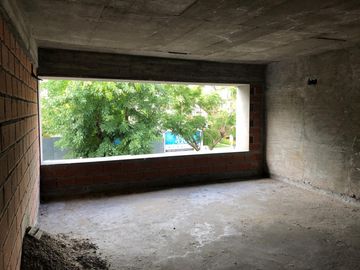 CASA DE USO COMERCIAL EN ALQUILER