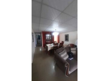 Vendo casa en Villa Lucre