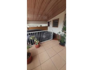 Vendo casa en Villa Lucre