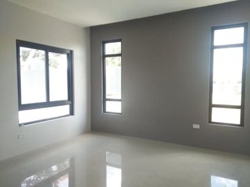 Elegant Modern House for Sale in Friendship Angeles City Near Clark