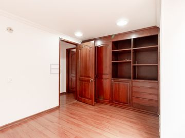 apartamento en venta en chico norte iii. Cod V6694
