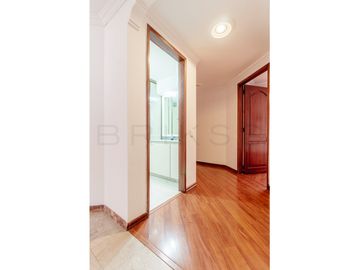apartamento en venta en chico norte iii. Cod V6694