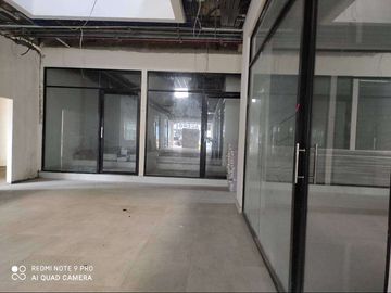 Local Comercial en Venta, .Torres Zermath en Sto. Domingp