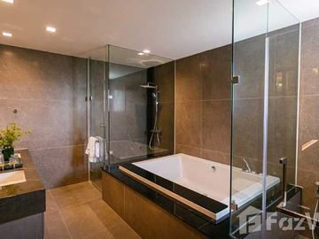 4 Bedroom House for sale at Grand Bangkok Boulevard Ramintra-Kasetnawamin