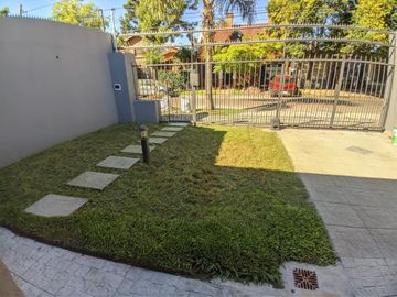 Hermoso Chalet en Inmejorable Zona de Castelar Norte
