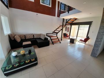 GRAN CASA EN VENTA ESTANCIA VIEJA