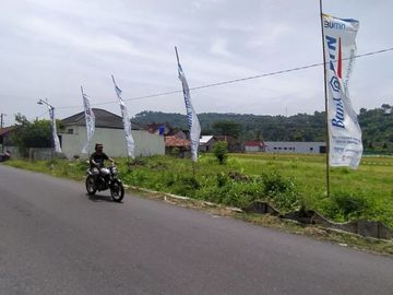 Segera Miliki Hunian Tropis Modern yang Cantik View Pemandangan Hijau