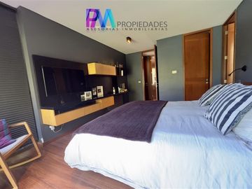 Casa en venta de 5 dorm. en Colina