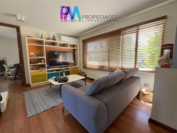 Casa en venta de 5 dorm. en Colina