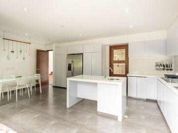 casa en arriendo/venta en el tejar. Cod V13210