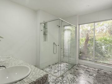 casa en arriendo/venta en el tejar. Cod V13210