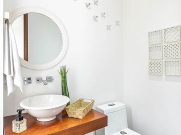 casa en arriendo/venta en el tejar. Cod V13210
