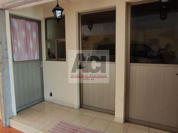 Se vende casa en condominio en Interlomas