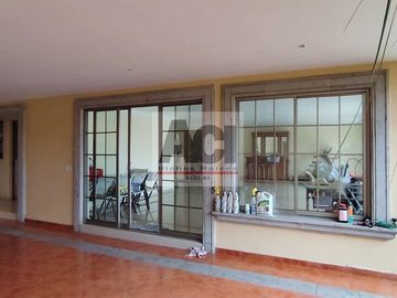 Se vende casa en condominio en Interlomas