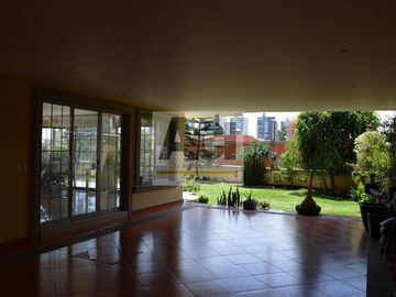 Se vende casa en condominio en Interlomas