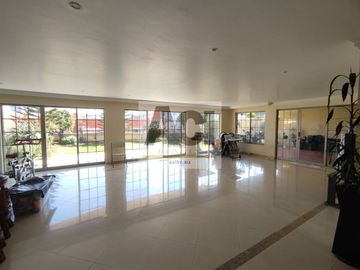 Se vende casa en condominio en Interlomas