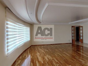 Se vende casa en condominio en Interlomas