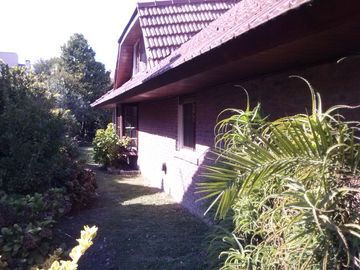 BONITO CHALET CLASICO EN COUNTRY EL SOSIEGO DE CANING.