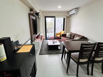 Exclusivo Flat 48M2 En Piso 8 Amoblado Y Cochera