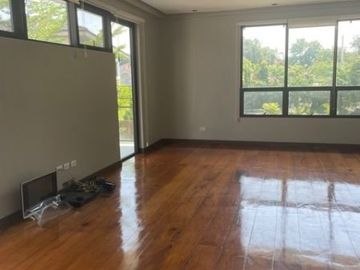 HOUSE AND LOT FOR SALE AT AYALA ALABANG