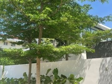HOUSE AND LOT FOR SALE AT AYALA ALABANG
