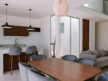 Casa de 3 habitaciones en venta en privada Arena en Merida
