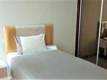 Dijual Apartemen 1 Park Residence Tipe 3 Kamar Tidur Kondisi Fully Furnished