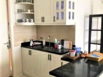 Dijual Apartemen 1 Park Residence Tipe 3 Kamar Tidur Kondisi Fully Furnished