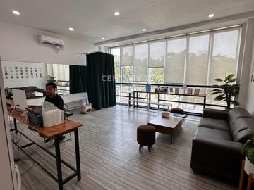 Dijual Ruko Emerald Bintaro Sektor 9 Lokasi Strategis Siap Pakai