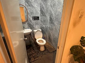 Dijual Ruko Emerald Bintaro Sektor 9 Lokasi Strategis Siap Pakai