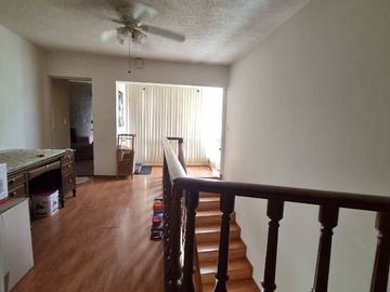 CASA EN VENTA EN MITRAS SUR