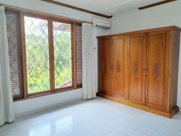 For Rent Beautiful Big House inside Cluster at Cipete
