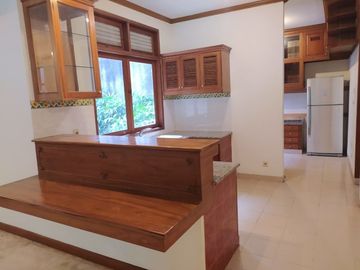 For Rent Beautiful Big House inside Cluster at Cipete