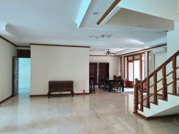For Rent Beautiful Big House inside Cluster at Cipete