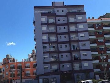 DEPARTAMENTO 2 AMBIENTES FRENTE AL MAR