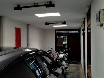 dijual rumah klasik minimalis cantik geger kalong Bandung dekat tol