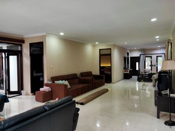 dijual rumah klasik minimalis cantik geger kalong Bandung dekat tol
