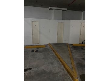 SEA CONFIABLE VENDE APARTAMENTO EN PH CRISTAL BLUE