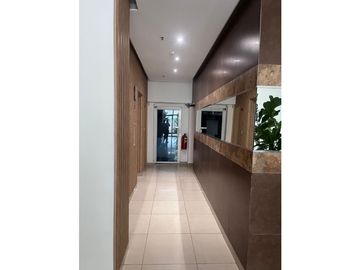 SEA CONFIABLE VENDE APARTAMENTO EN PH CRISTAL BLUE