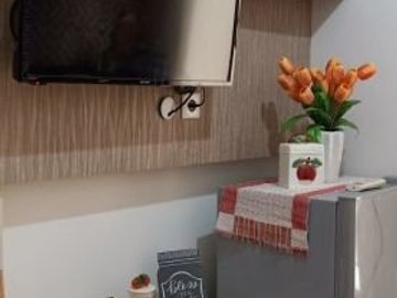 Tahunan Apartemen Gunawangsa MERR 2BR Full Furnished MURAH Siapa Cepat