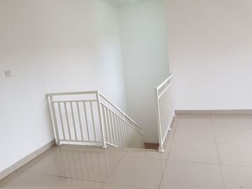 Rumah di Cinere, 2Lt dlm Prmhn yg Nyaman, Akses TOL Andara