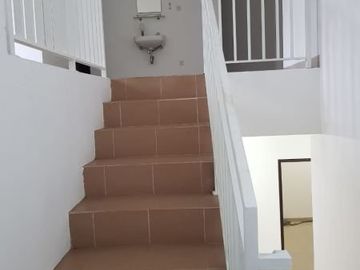 Rumah di Cinere, 2Lt dlm Prmhn yg Nyaman, Akses TOL Andara